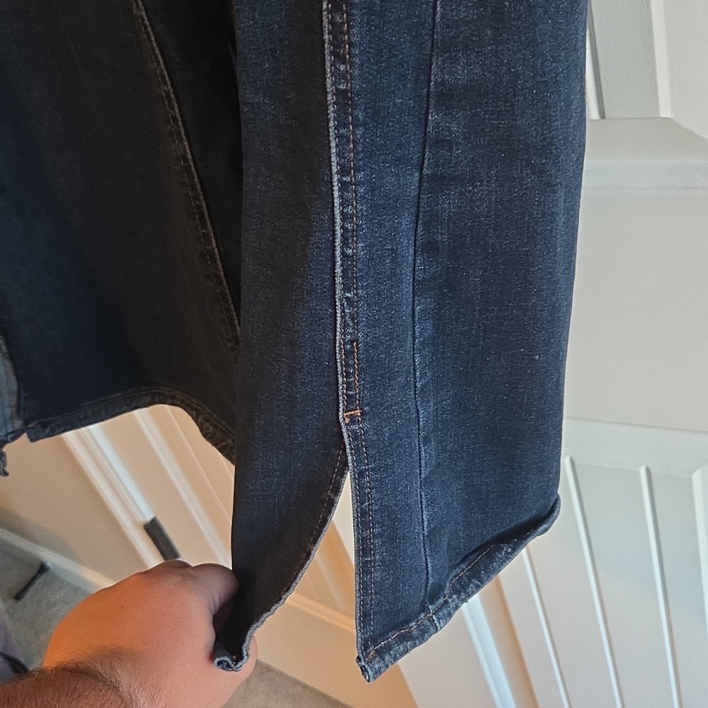 High Rise Bootcut Jeans - Picture 2 of 4
